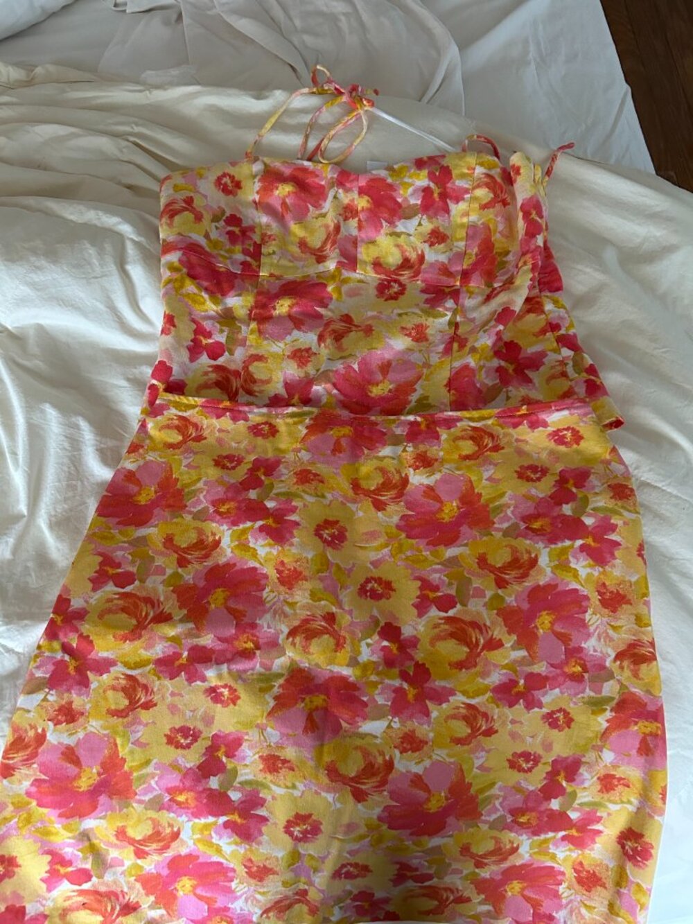 Set mini skirt and stretch top
